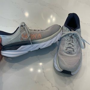 HOKA Women’s Bondi 7 Shoes